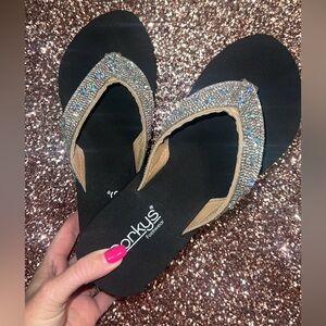 NIB Corkys Women's Black and Glitter Sandals